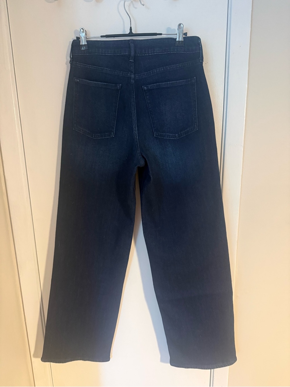 Old Navy Wow Wide Leg Jeans - Picture 6 of 7